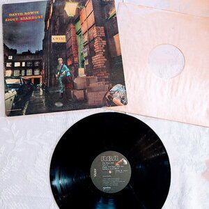 David Bowie The Rise & Fall of Ziggy Stardust Vinyl LP US RE RCA AYL1-3843